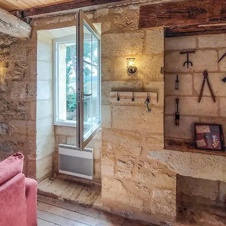 Διαμέρισμα Nice In With Wi-fi Puisseguin